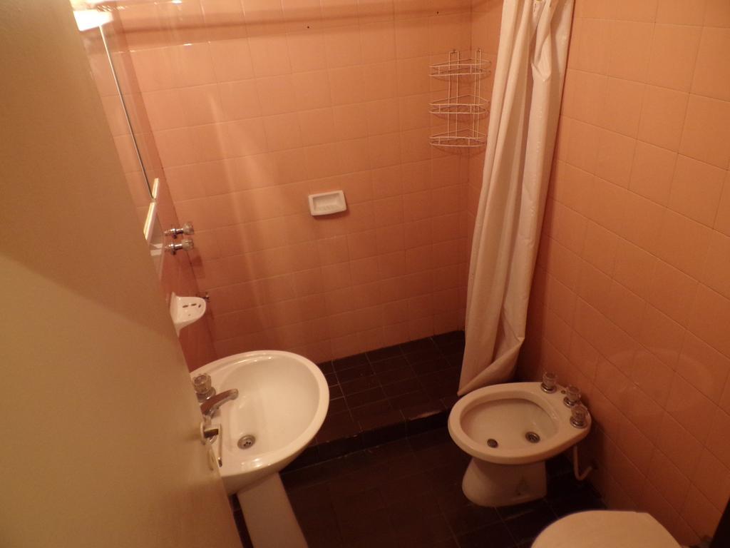 Departamento Mendoza Centro "A Lo De Cristian" Appartement Buitenkant foto